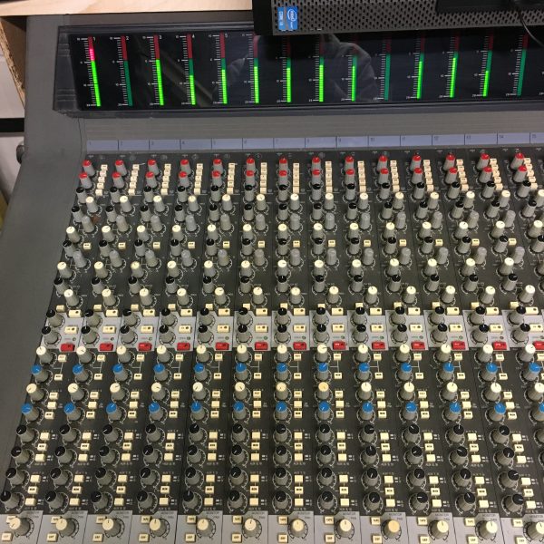 Soundtracs Jade 40 Channel Mixing Console Sale